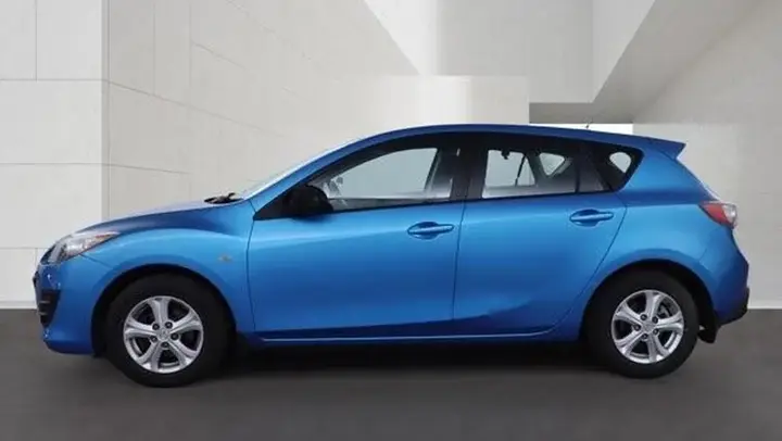 Mazda Mazda3 2011 photo 5
