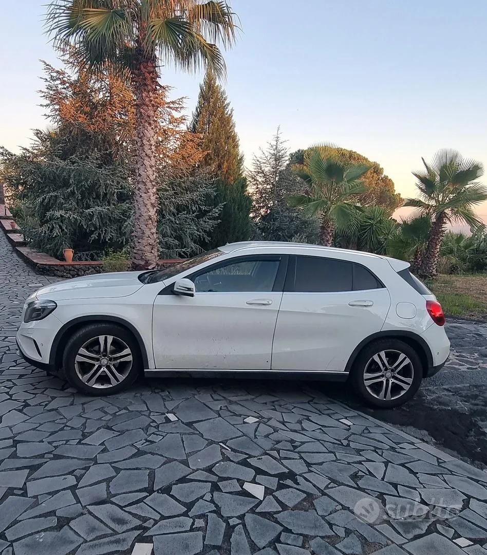 Mercedes-Benz Gla 2014 photo 3