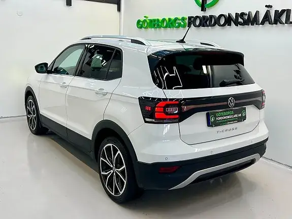 Volkswagen T-Cross 2021 photo 2