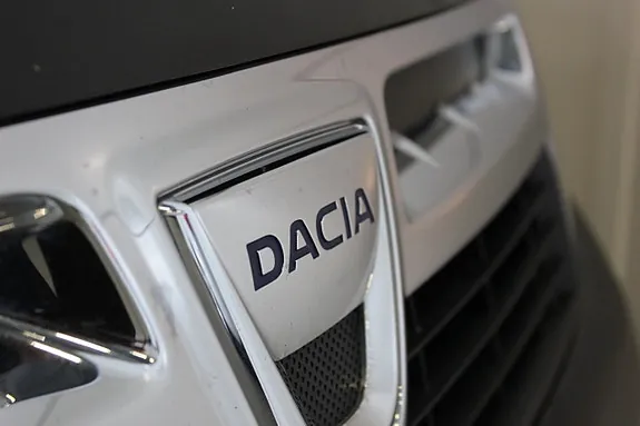 Dacia Duster 2012 photo 5