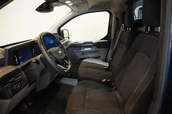Ford Transit Custom 2025 photo 4