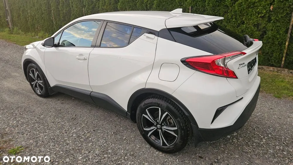 Toyota C-Hr 2018 photo 4