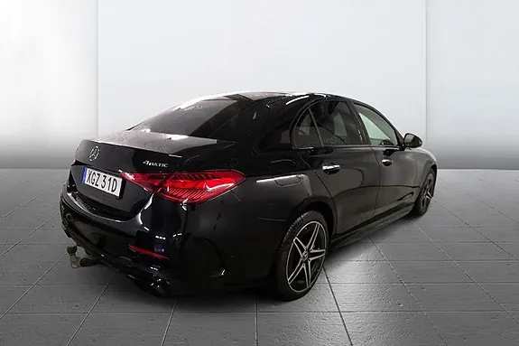 Mercedes-Benz C400 2023 photo 4