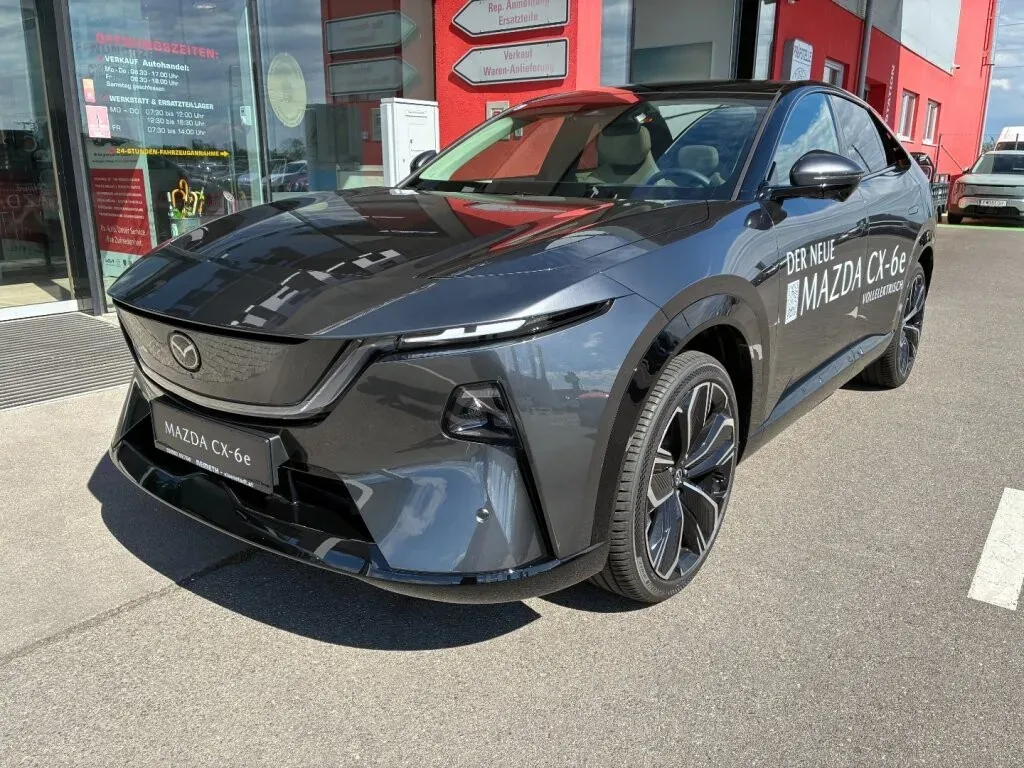 Mazda Cx-6E