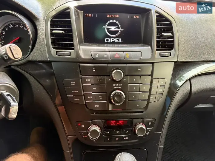 Opel Insignia 2011 photo 4