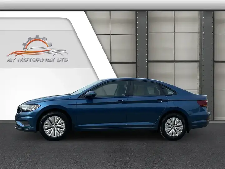 Volkswagen Jetta 2019 photo 5