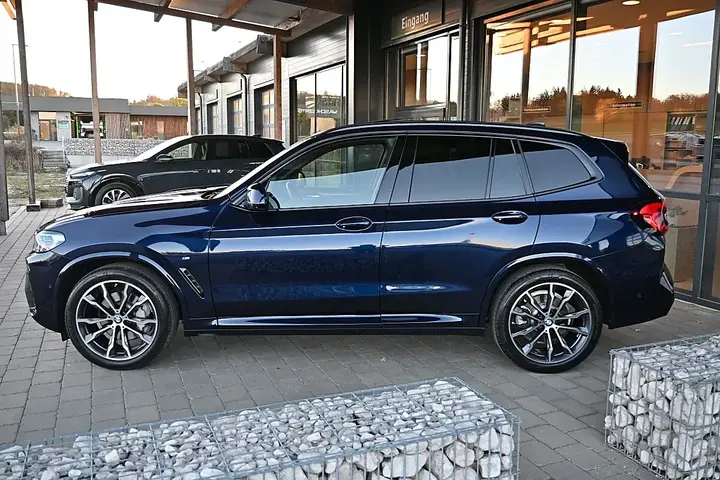 BMW X3 2023 photo 2