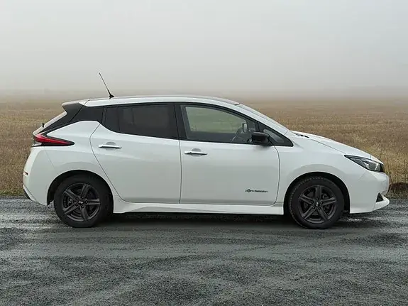 Nissan Leaf 2018 photo 3