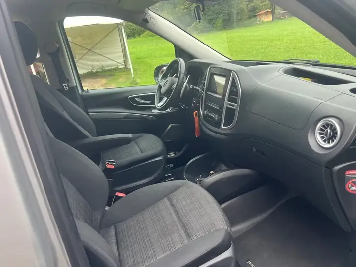 Mercedes-Benz Vito Tourer 2016 photo 3