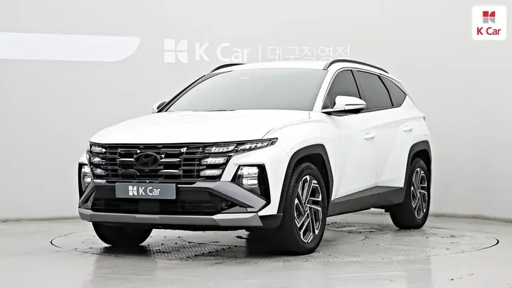 Hyundai The New Tucson Hybrid