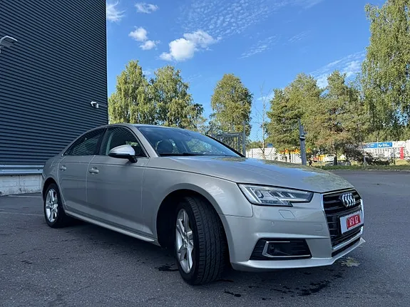 Audi A4 2016 photo 5