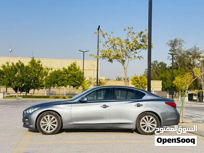 Infiniti Q50 2016 photo 2