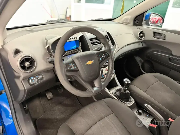Chevrolet Aveo 2013 photo 4
