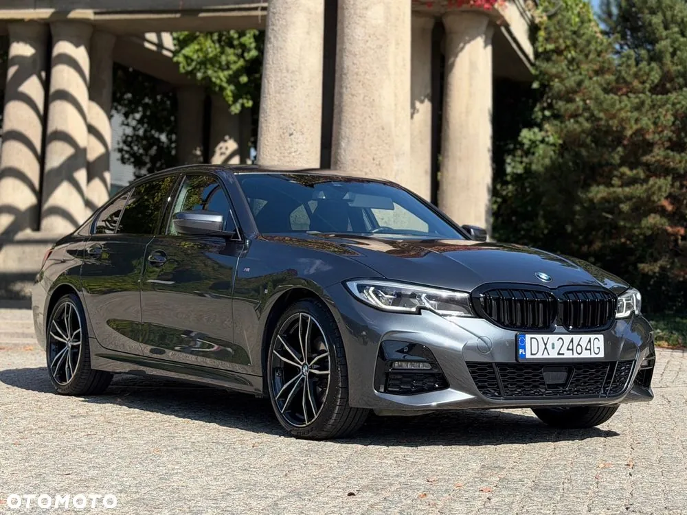 BMW Seria 3 2019 photo 4