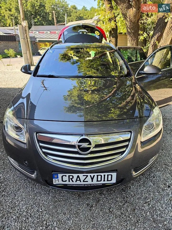 Opel Insignia 2009 photo 2