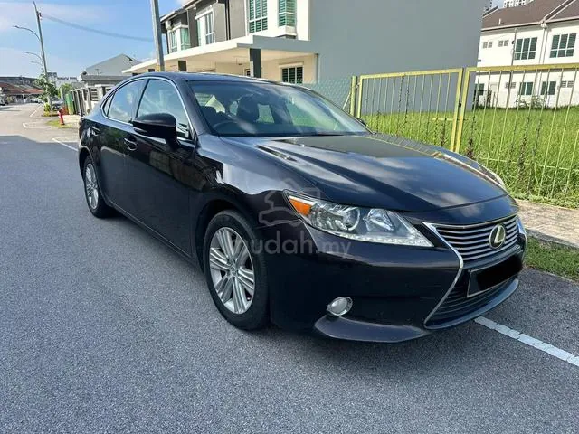 Lexus Es250