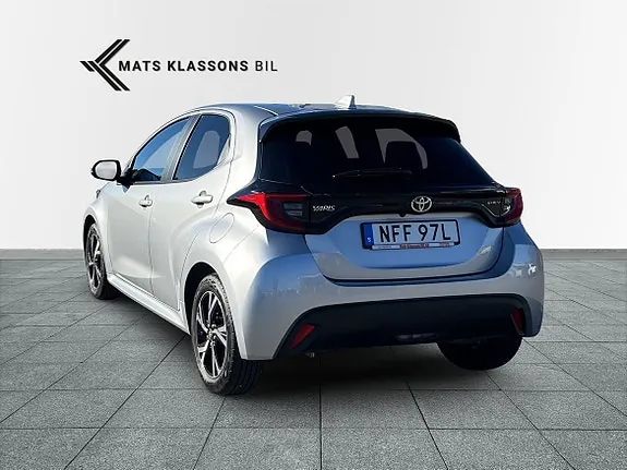 Toyota Yaris 2025 photo 2