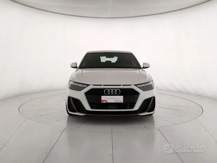 Audi A1 2021 photo 2