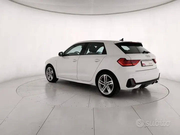 Audi A1 2021 photo 4