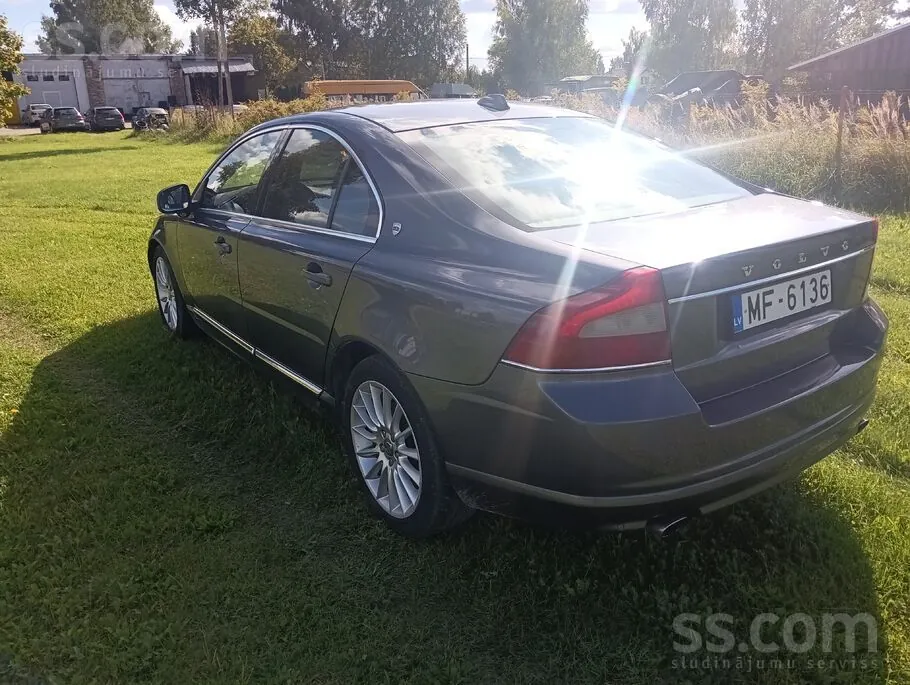 Volvo S80 2010 photo 3