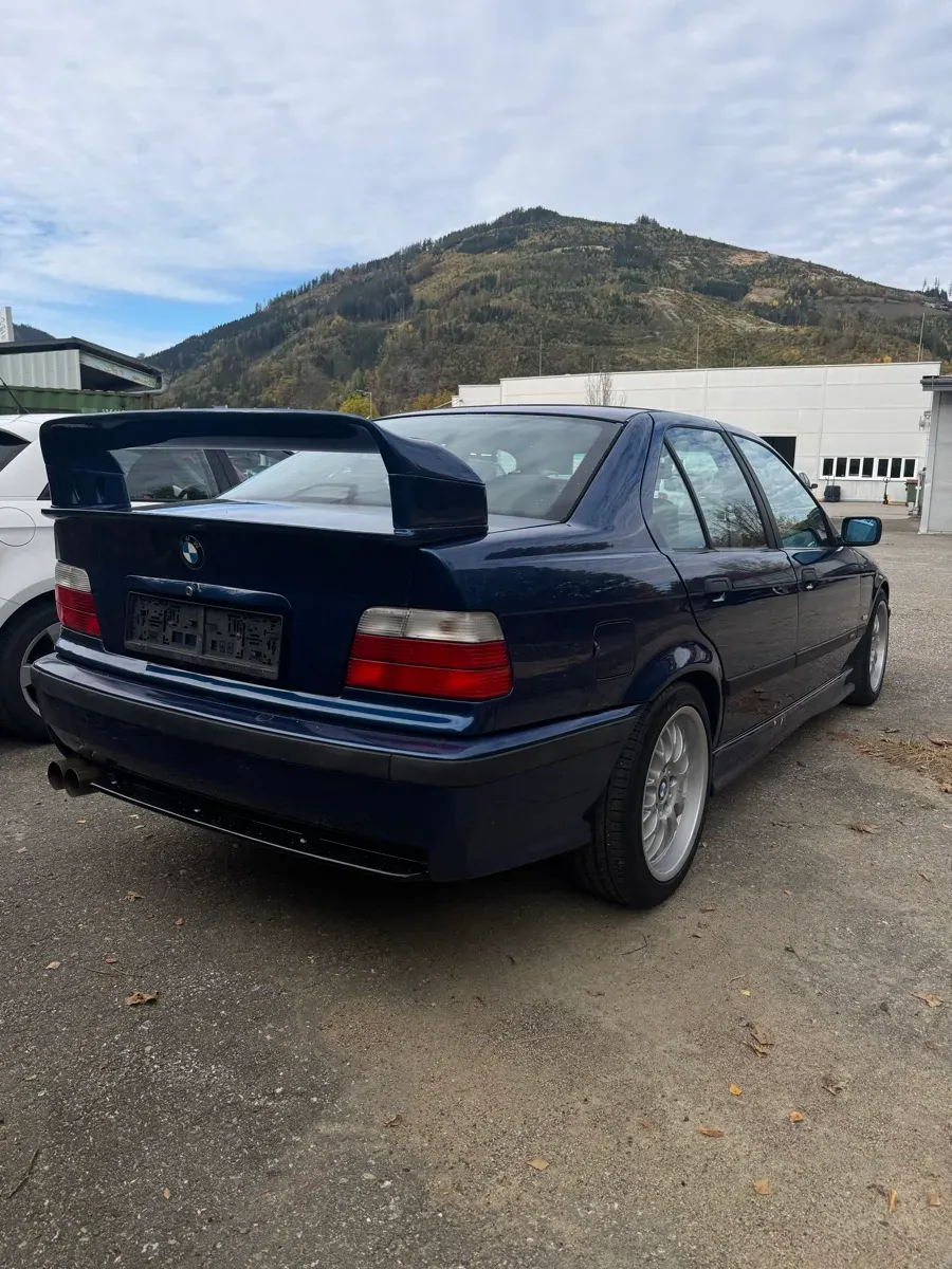 BMW 3 Series 1997 photo 3
