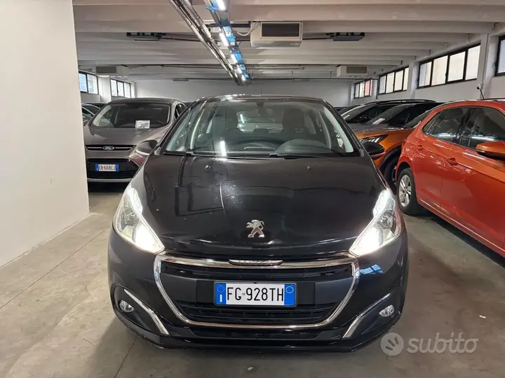 Peugeot 208 2017 photo 5