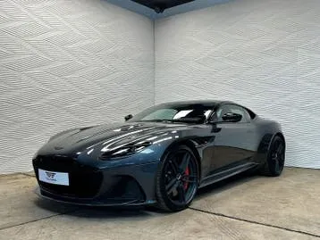 Aston Martin Dbs