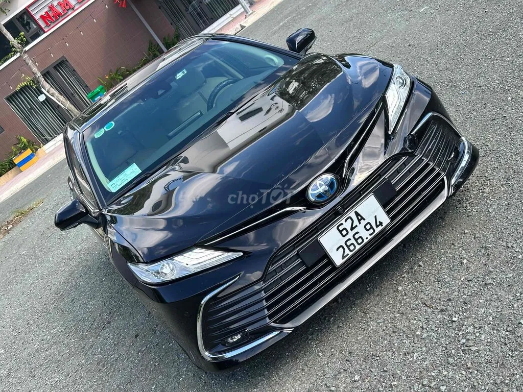 Toyota Camry 2022 photo 3