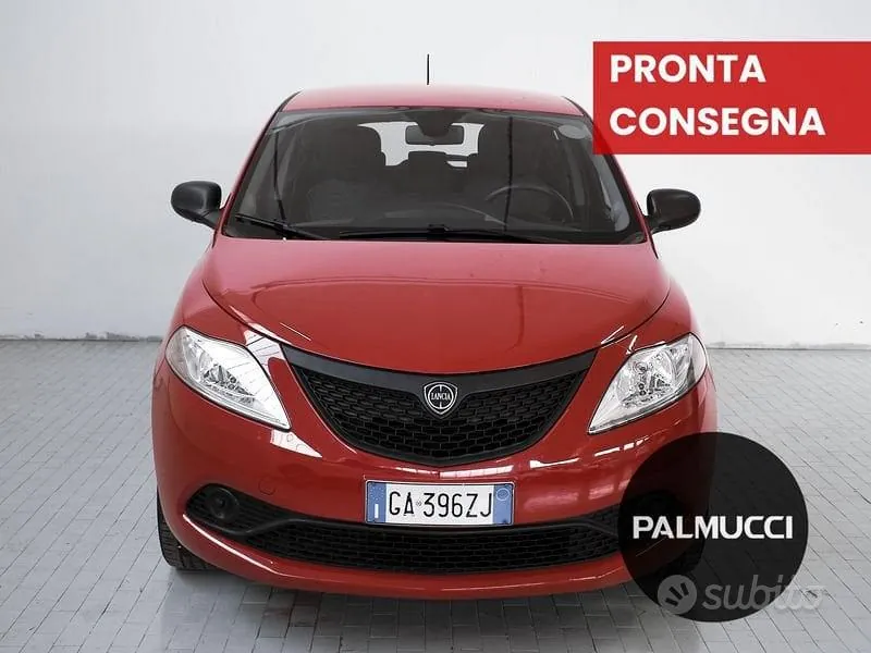 Lancia Ypsilon 2020 photo 2