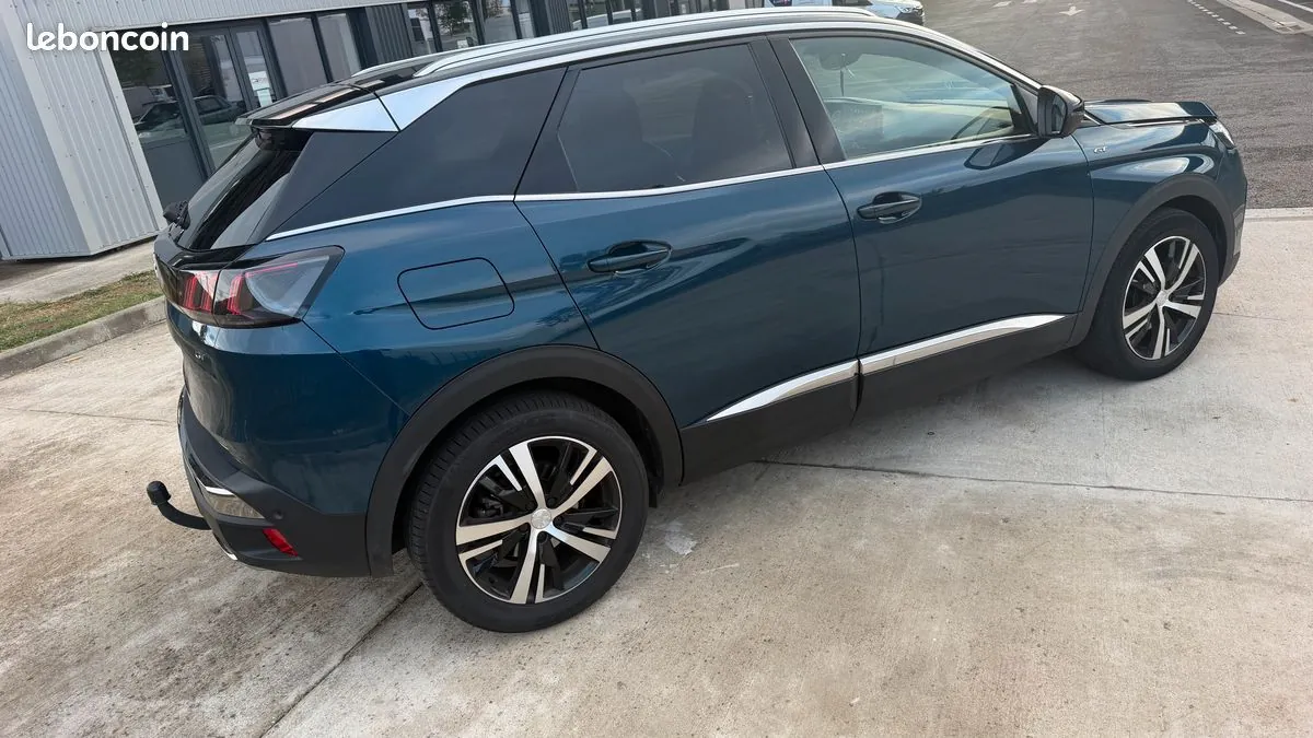 Peugeot 3008 2023 photo 3