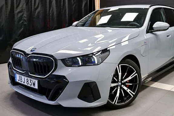 BMW 530E 2025 photo 4