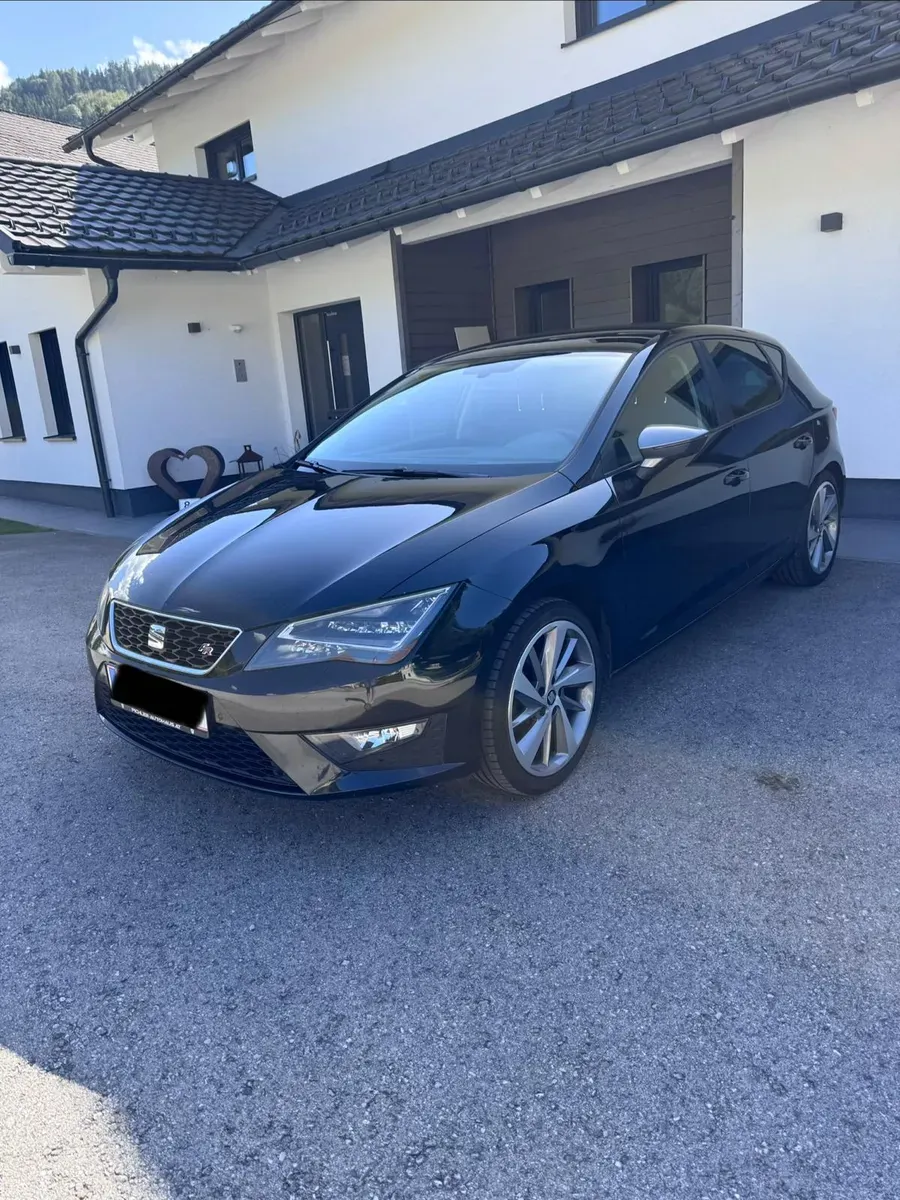Seat Leon 2014 photo 2