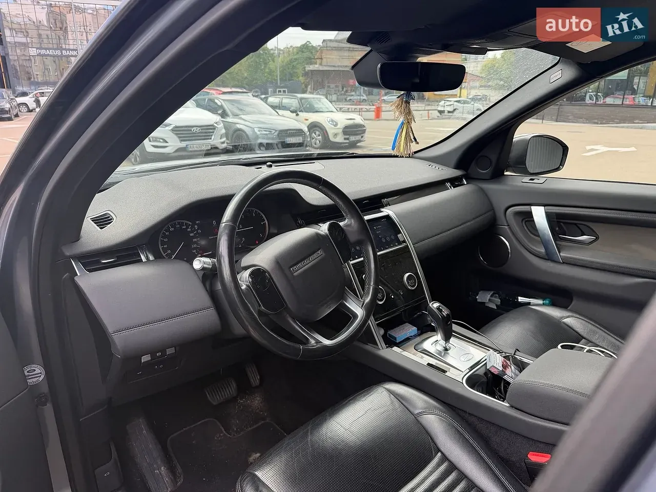 Land Rover Discovery Sport 2019 photo 5