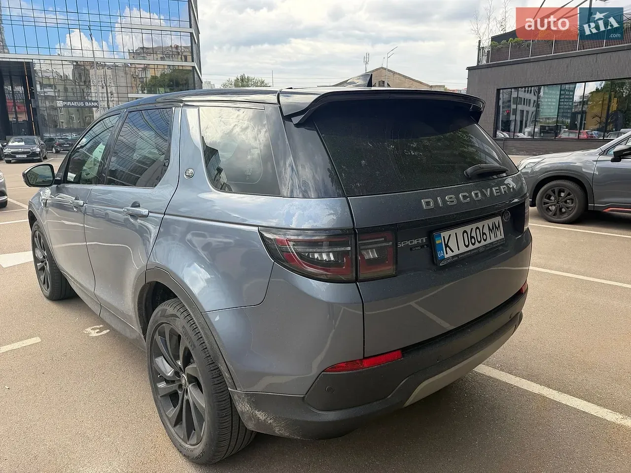 Land Rover Discovery Sport 2019 photo 4