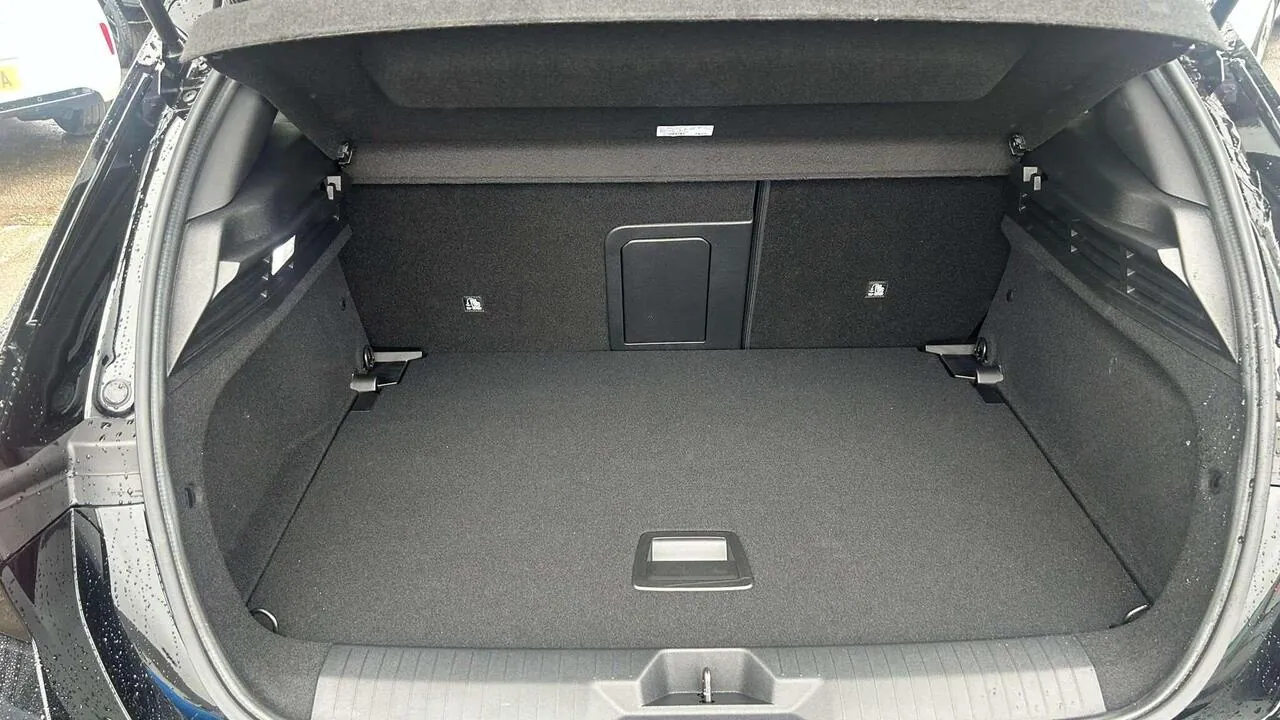 Vauxhall Astra 2026 photo 5