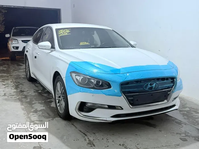 Hyundai Azera 2019 photo 2