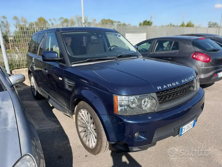 Land Rover Range Rover Sport 2012 photo 3