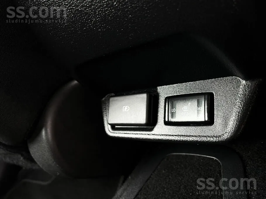 Nissan Leaf 2022 photo 4