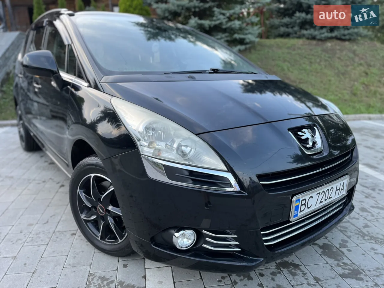 Peugeot 5008 2010 photo 4
