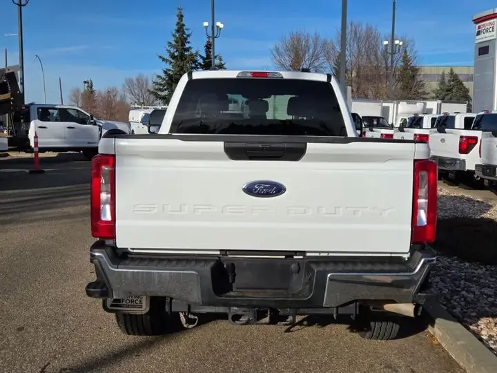 Ford Super Duty F-250 2025 photo 4