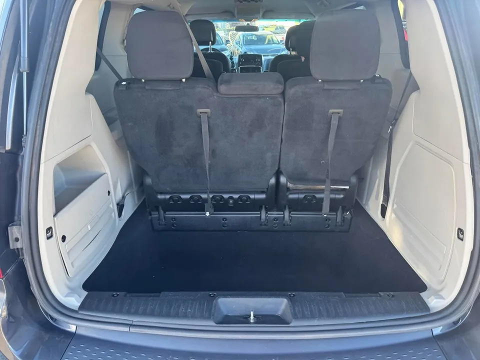 Dodge Grand Caravan 2015 photo 5