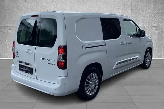 Toyota Proace City 2023 photo 3