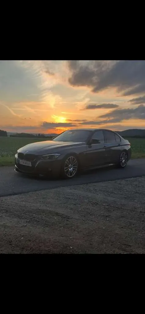 BMW 3 Series 2015 photo 2