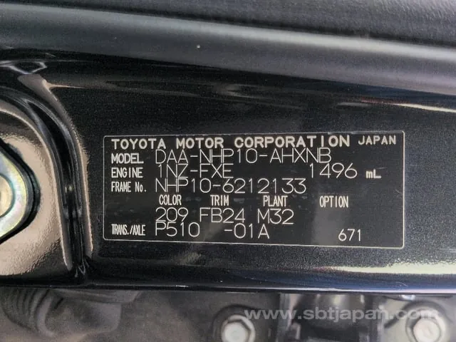 Toyota Aqua S 2013 photo 5