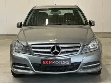 Mercedes-Benz C180 2011 photo 2