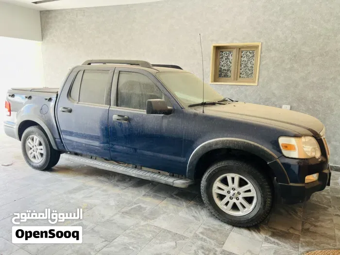 Ford Explorer 2008 photo 2