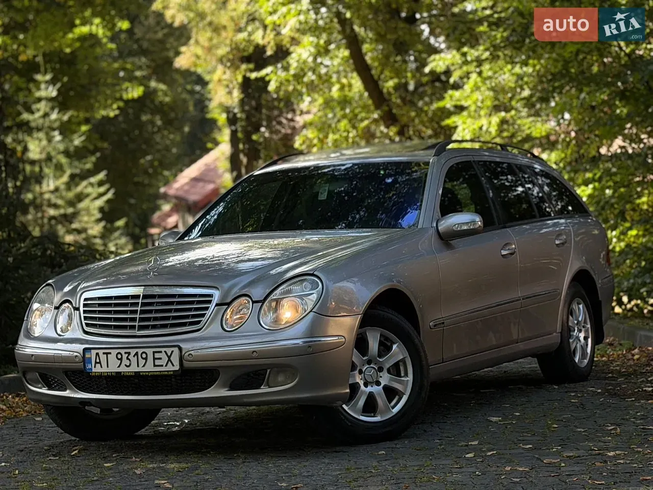 Mercedes-Benz E-Class 2003 photo 4