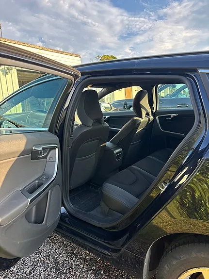 Volvo V60 2014 photo 5