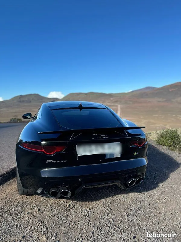 Jaguar F-Type 2015 photo 2