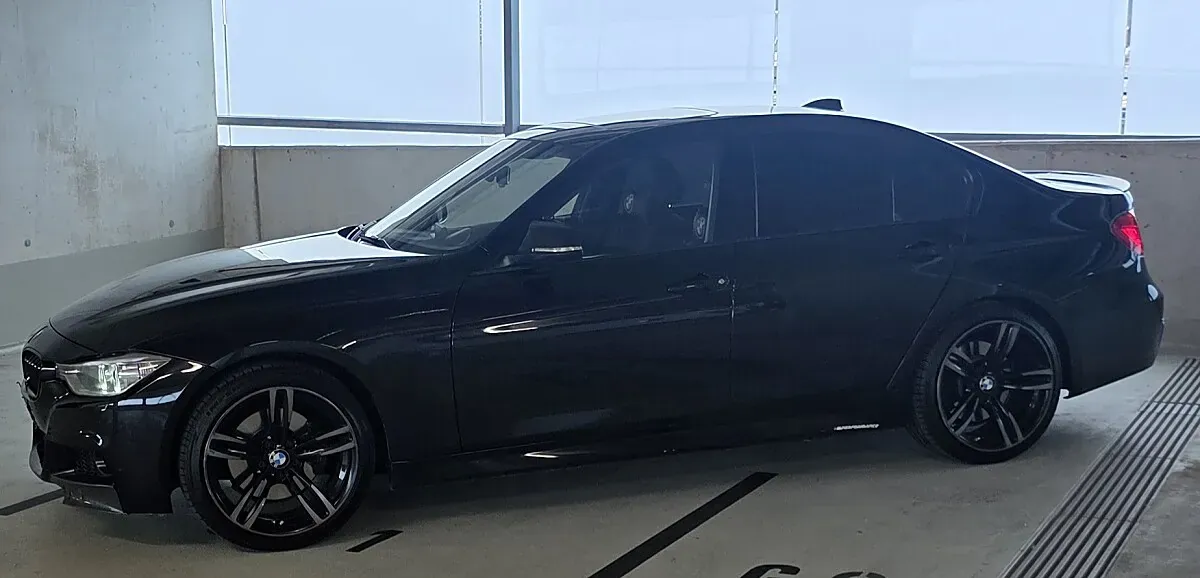 BMW 3 Series 2013 photo 2